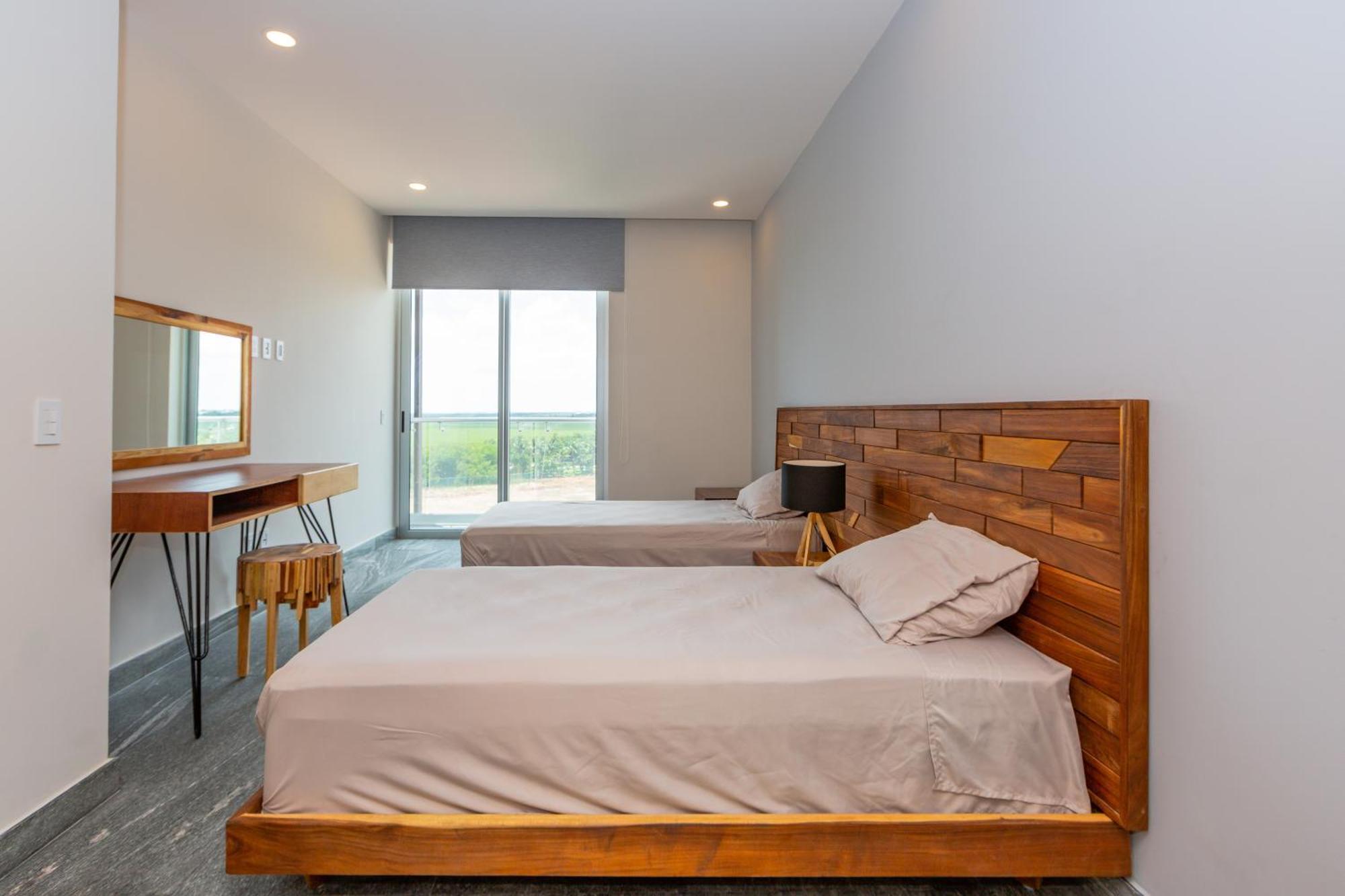 Ocean View Condo - Beach, Pool & Jacuzzi! カンクン エクステリア 写真